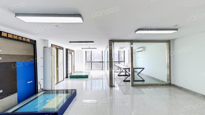 锐丰中心二手房实景图