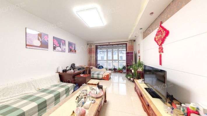 华银怡苑二手房实景图