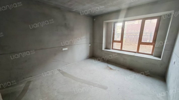 碧桂园拉菲小镇二手房实景图