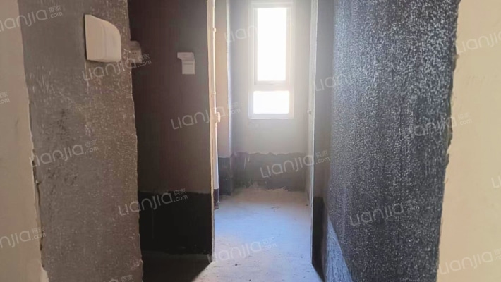 一线河景美宅，标准现房，即买即住-卫生间B