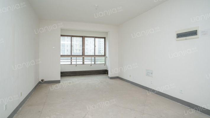 句容市北部新城拆迁安置小区二手房实景图