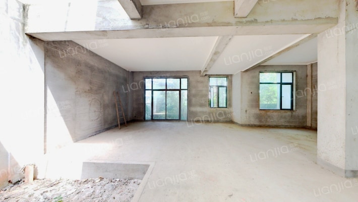 恒达盘龙湾兰苑二手房实景图