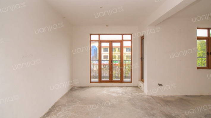 奥克斯龙溪谷二手房实景图