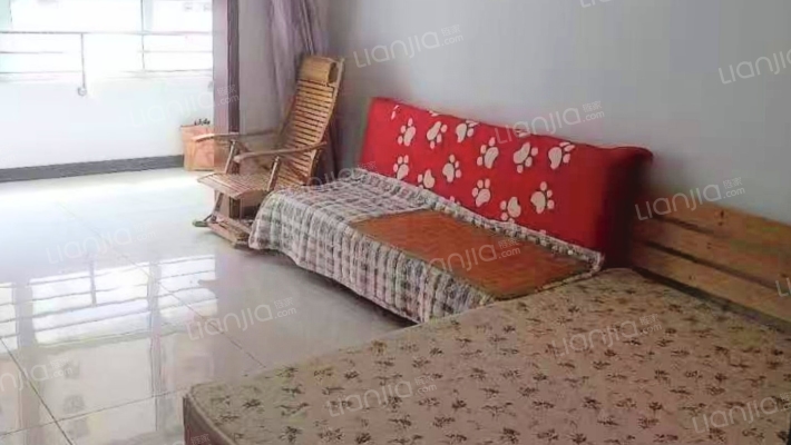 满二，两居室，集中供暖，采光好，优质房源！-卧室A