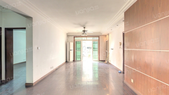 明日新苑二手房实景图