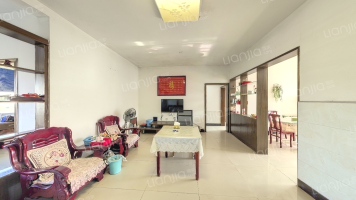 金茂商务楼二手房实景图