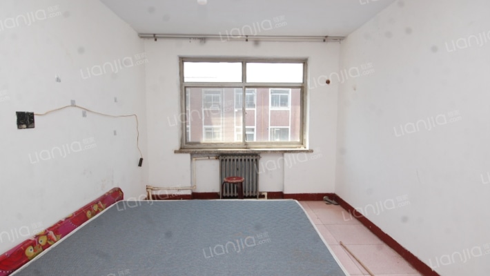 化肥厂家属院二手房实景图