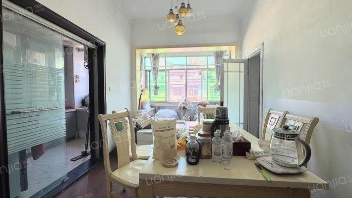 北湖街黄菱苑二手房实景图