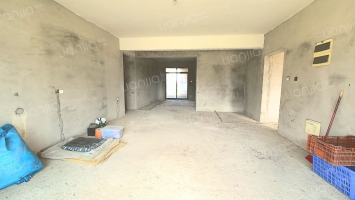 金河湾水岸苑二手房实景图