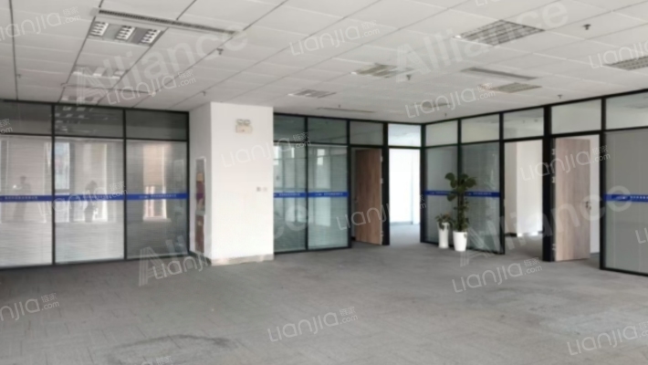 禾盛京广中心二手房实景图