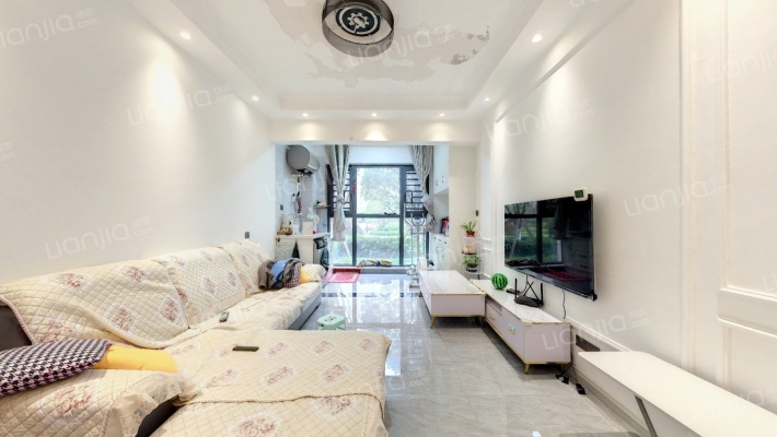 红星天铂南区二手房实景图