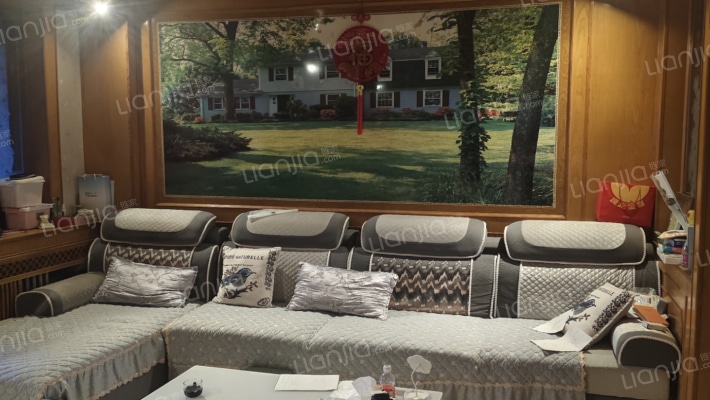 市区好房，距离三义，西丁，双塔近，生活便利。-客厅