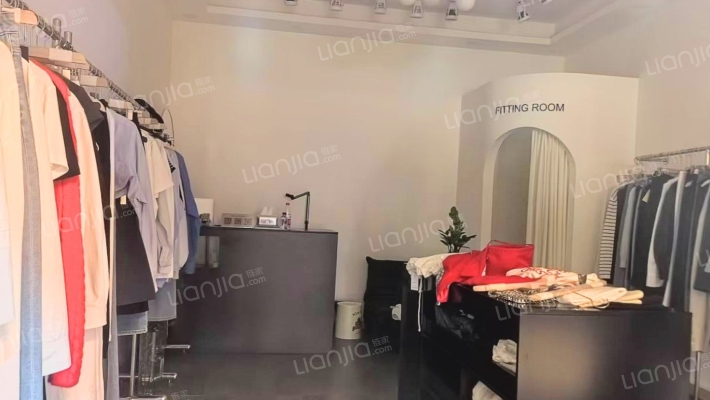 西班牙风情街二手房实景图