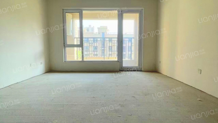 一梯两户 洋房 南北通透  三室两卫-客厅