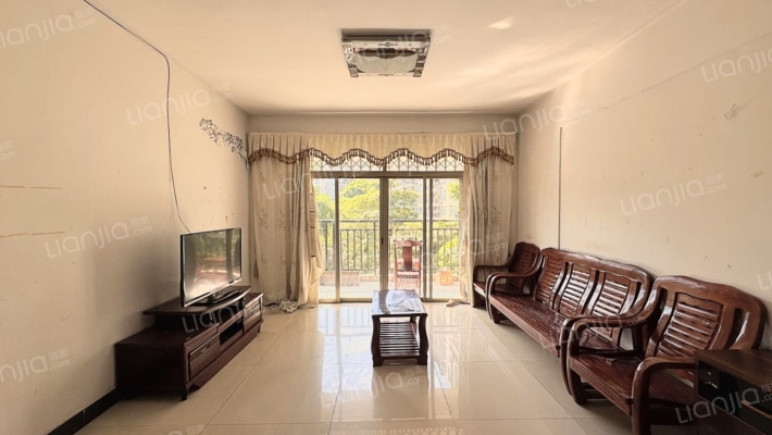 大步海滨花园二手房实景图