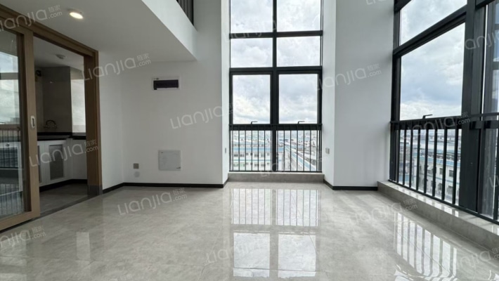 怡安星河世纪二手房实景图