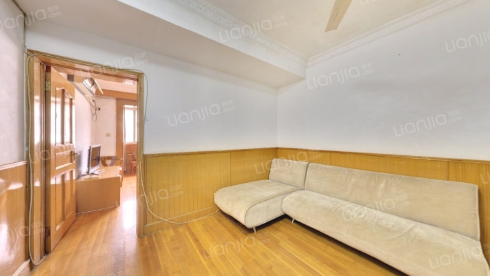 翠春小区二手房实景图