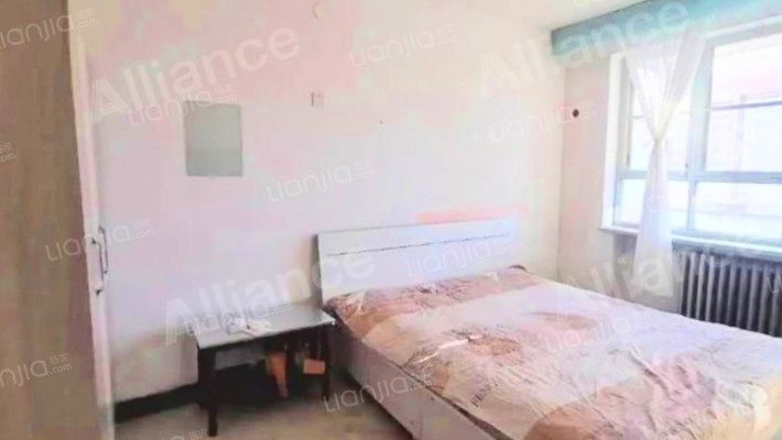 保运宿舍二手房实景图