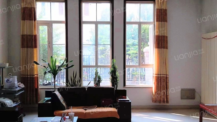 京南双拼别墅140平院子，500米进京 格局合理 有地下室-客厅A