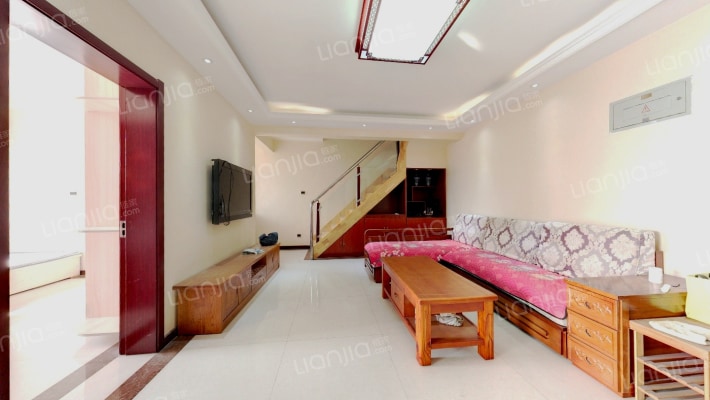 上品领域二手房实景图