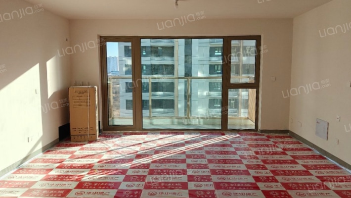 华中彩虹城二手房实景图