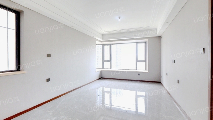 中铁沣河湾二手房实景图