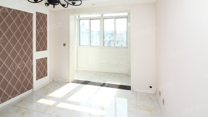 东城美居二手房实景图