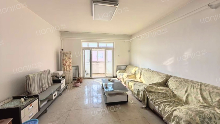 此房满五 南北通透格局 交通便利 配套齐全-客厅