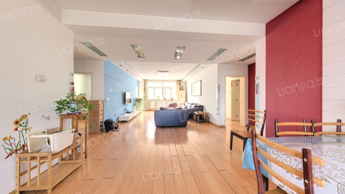 金马家园二手房实景图