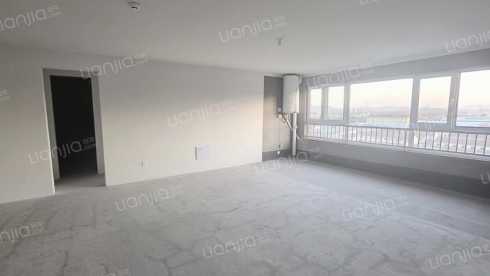 山钢·舜德府二手房实景图