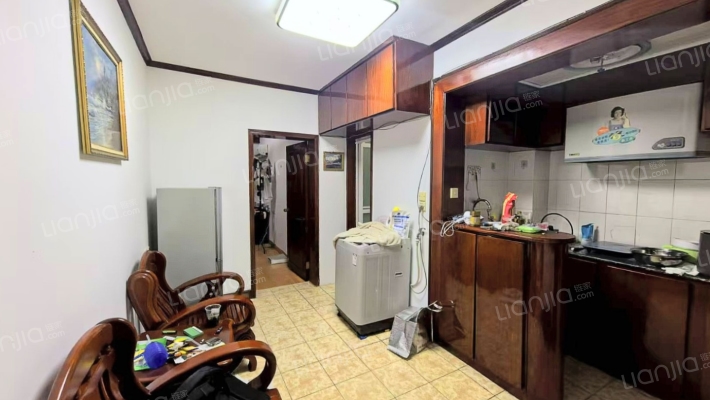 宝石二路6号二手房实景图