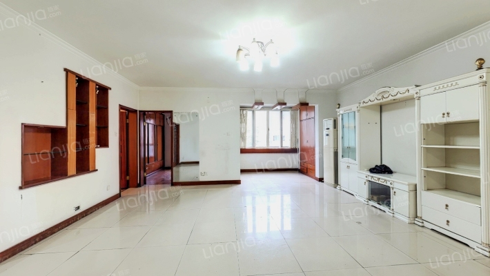 中铁二局新城二手房实景图