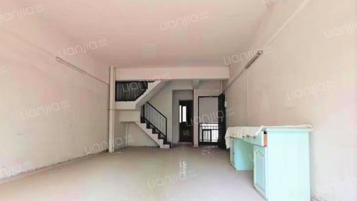 聚龙彩虹湾二手房实景图