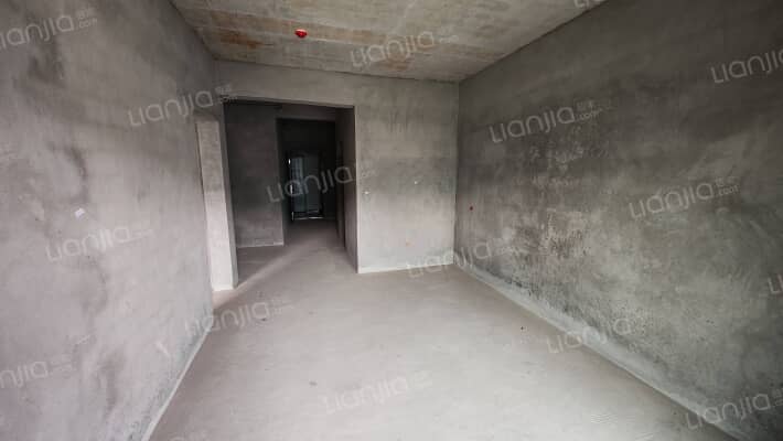 山涧锦苑二手房实景图