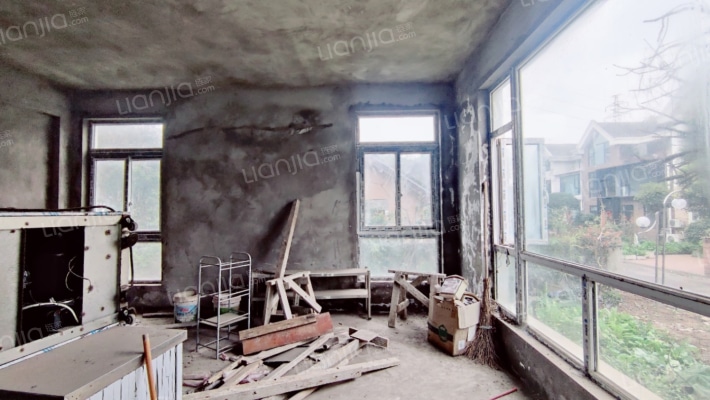 长青湖二手房实景图