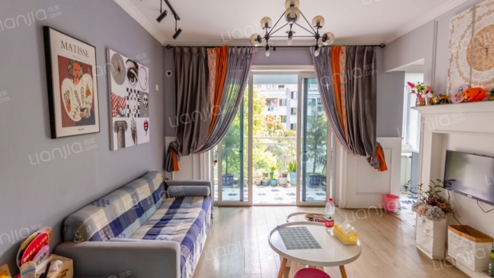 朵力半岛香颂东苑二手房实景图