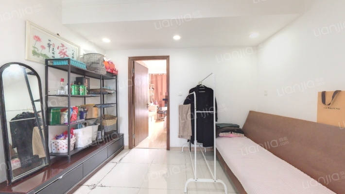 国和路611弄二手房实景图