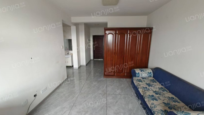 龙御水岸二手房实景图