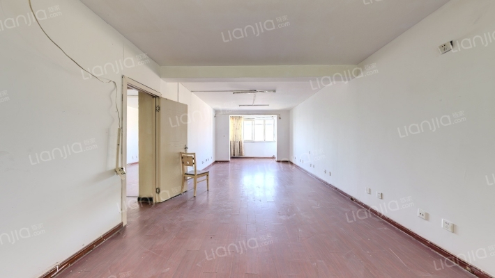 新地大厦二手房实景图