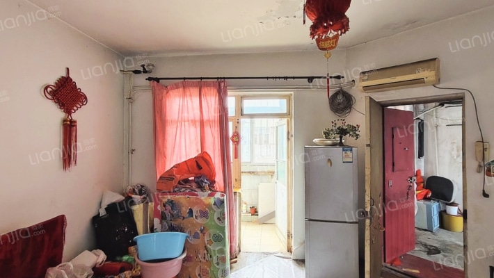 荷月里二手房实景图