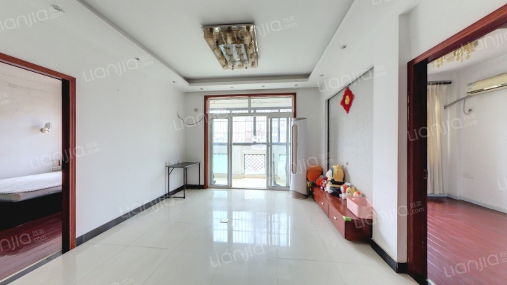 哥特帝景二手房实景图