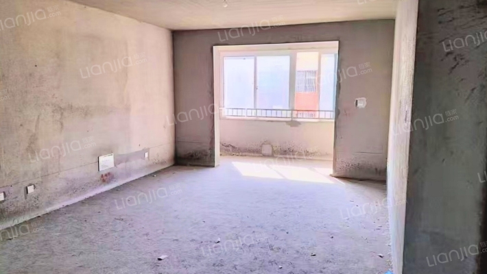 东湖水润府二手房实景图