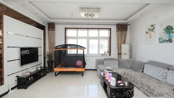 信息公寓二手房实景图