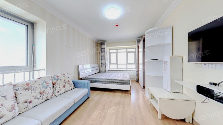 万行中心二手房实景图