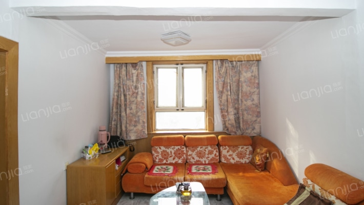 清水桥南街12号二手房实景图