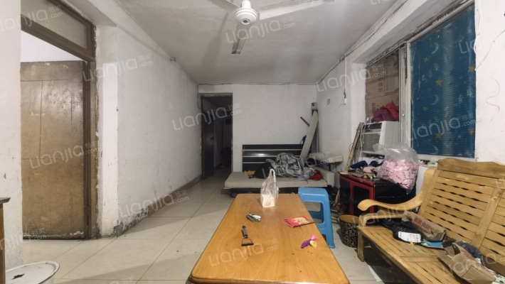 西三街二手房实景图