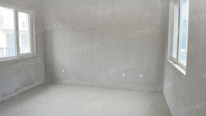 京都颐和城  边户 233平联排别墅 带大院子急售-卧室C