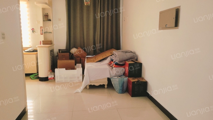 国富嘉园  复试1跃2，集中供暖，德信公园旁-餐厅