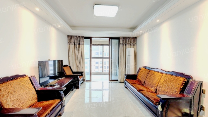 天樾府二手房实景图