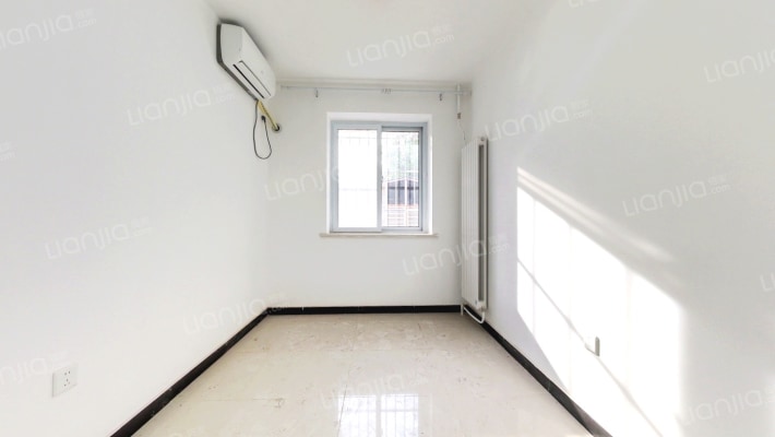 三里屯北小街二手房实景图